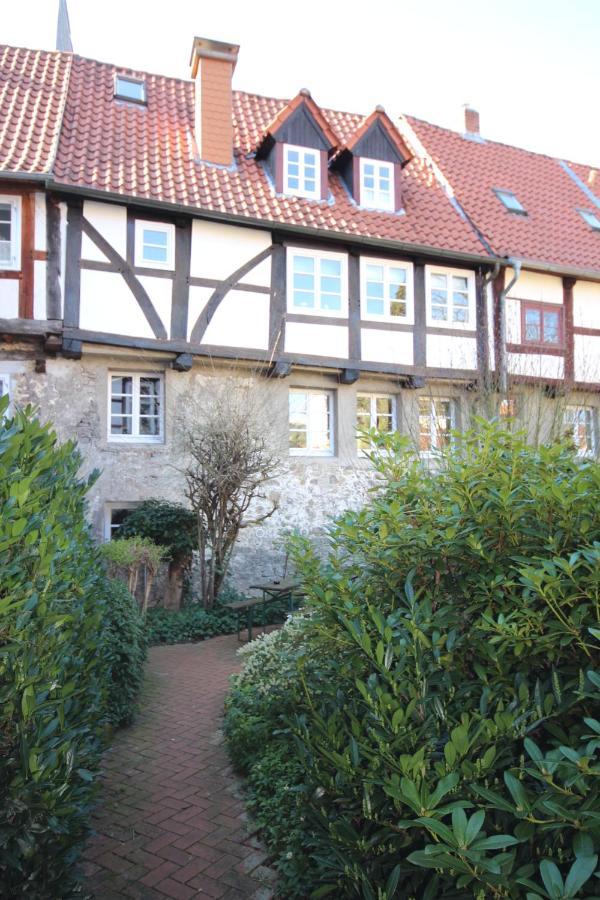 Wohnen auf der historischen Stadtmauer im Herzen von Detmold Exterior foto